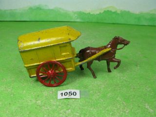 Vintage Charbens Lead Cape Cart With Horse Collectable Model 1050
