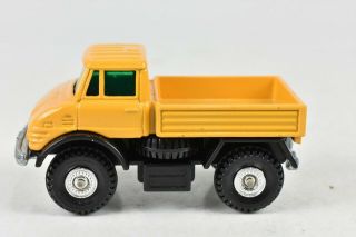 Tomica F41 Merceded Benz Unimog Yellow 1:70 Scale Made In Japan