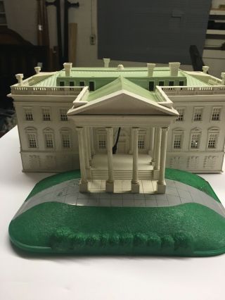 Marx White House W/ Presidents Lincoln - Washington & More