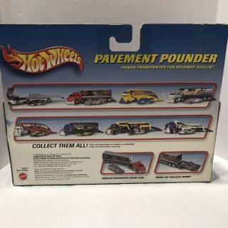 2001 Hot Wheels Pavement Pounders Shogun Racing 2 Car Set 2