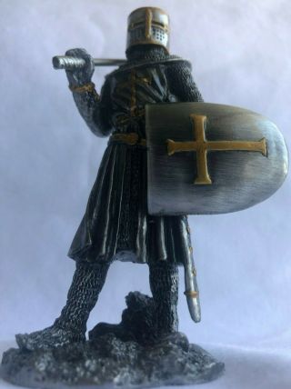 Knight Templar With Axe - Medieval Times - Metal (10 Oz Weight / 4 Inc Height)