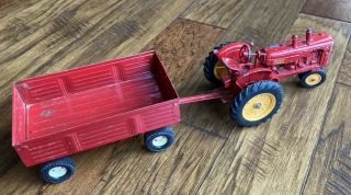 Error Massey Harris 44 Special Farm Tractor & Trailer 1/16 Scale