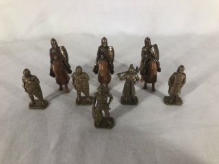 Vintage Miniature Kinder Surprise Brass Soldiers Knight and Horses (ref T393) 2