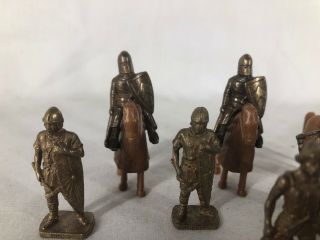 Vintage Miniature Kinder Surprise Brass Soldiers Knight and Horses (ref T393) 3