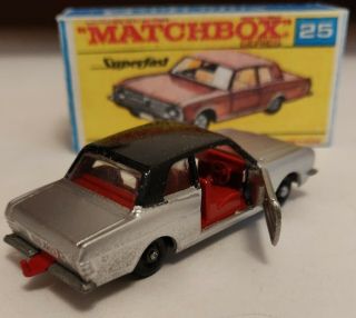 Matchbox superfast lesney 25 Ford Cortina Custom/Crafted box 3