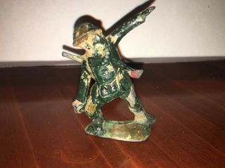 Barclay Manoil Lead Toy Soldier Figure Gas Mask Throwing Grenade,  Green Uniform