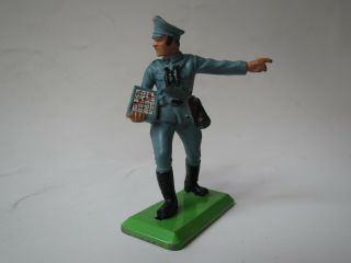 1971 Britains Ltd.  Deetail Map Officer German Wwii Toy Soldier Army Vintage Ww2