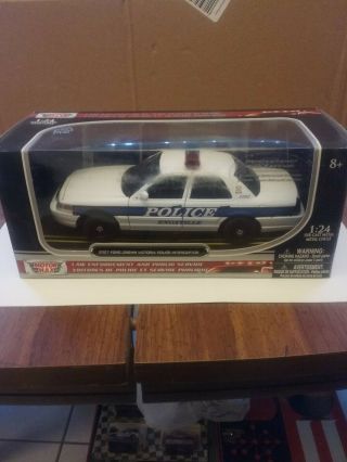 1/24 Motor Max 2007 Ford Crown Victoria Police Interceptor Knoxville Police