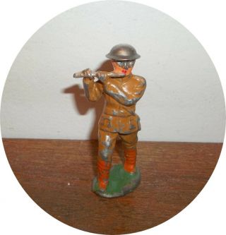 Neat Soldier Marching With Flute Barclay / Manoil
