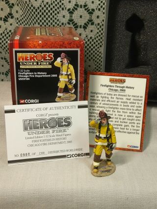 Corgi Heros Under Fire Us59104 Chicago Fire Dept.  2005 Box & Certificate