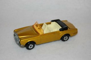 Matchbox Early S/f No.  69 - A Rolls Royce Silver Shadow Lime,  Black Base