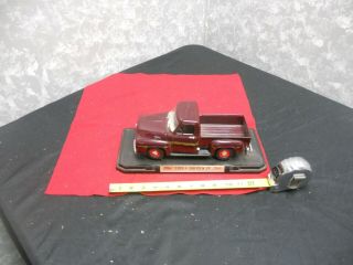 Road Signature Die Cast 1:18 Scale 1953 Ford Pick Up No Box Burgundy