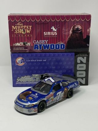 Casey Atwood 7 Sirius Muppets 25th 2002 Intrepid R/t Diecast 1:24 Action Nascar