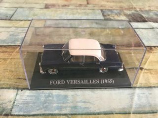Voiture Miniature Ford Versailles 1955 Au 1/43