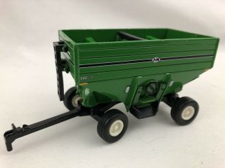 J & M Grain Wagon Green 1/64 Ertl Pre - Owned 680/760