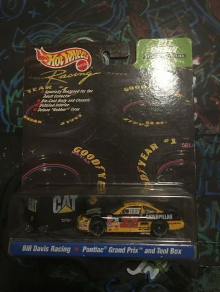Hot Wheels Pro Racing Pit Crew Nascar 22 Caterpillar 1999 Pontiac Gran Prix