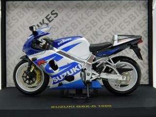 1:24 Ixo Suzuki Gsx - R 1000 Motorcycle In Blue And White Stb003