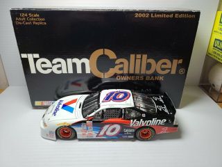 2002 Johnny Benson 10 Valvoline 1:24 Nascar Team Caliber Owners Series Bank Mib