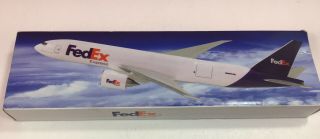 Flight Miniatures Federal Express Boeing 777 - 200f 1:200 Scale