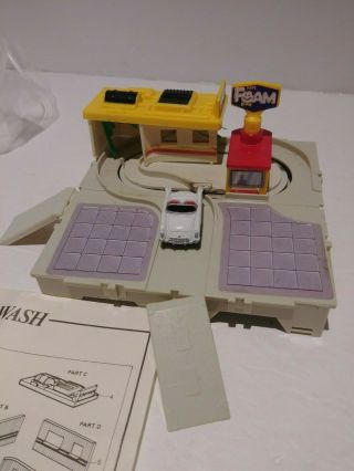 Vintage Micro Machines Travel City Car Wash Play Set W 2 Cars 1987 Complete