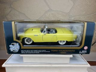 Road Tough Ford 1955 Thunderbird Yellow Convertible 1:18 Diecast Metal 92068