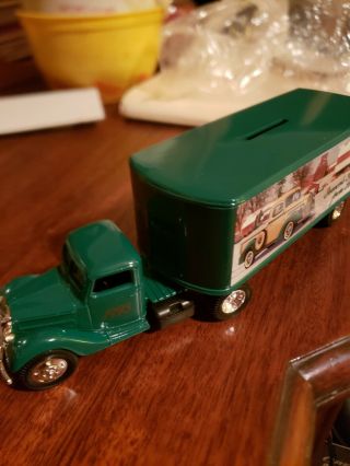 Ertl 1993 Seasons Greetings From Ford 1941 Tractor Trailer Locking Coin Bank