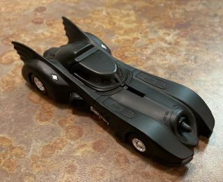Hot Wheels Collectors Batman Forever Movie Black Batmobile 1:50 Dkl28