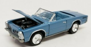 1965 65 Pontiac Gto Convertible 1:64 Scale Collectible Diorama Diecast Model Car