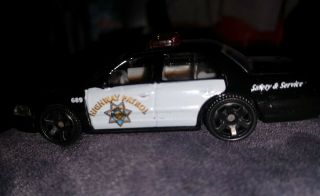 Matchbox Ford Crown Victoria Chips California Highway Patrol 1:64 Police Car