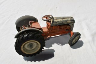 50 ' s Vintage Ertl Ford 8N Diecast Tractor Barn Find Patina Farm Diorama 2