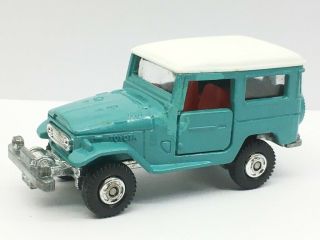 Tomica 2 - 2 - 1 Toyota Land Cruiser (1st Edition W/o Back Roof)