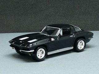 1963 Chevy Corvette Split Window Limited Edition Adult Collectible 1/64 Scale