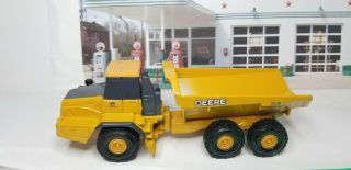 Ertl John Deere 2500 Articulated Dump Truck - Yellow Die - Cast Haul 1:50 Dumper