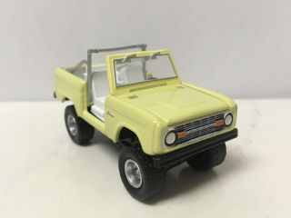 1967 67 Ford Bronco Collectible 1/64 Scale Diecast Diorama Model