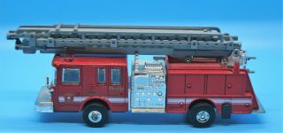 Road Champs 1/43 Boston Fire Department Ladder Truck