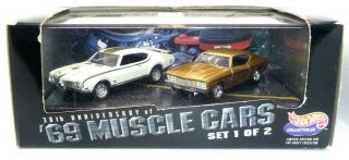 Hot Wheels Collectibles 69 Muscle Cars Series Set 1 Olds 442 Chevrolet Chevelle