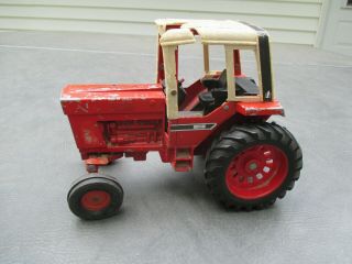 Ertl,  1:16th,  International 1586,  Farm Toy Tractor,  1980s,  463 Made In Iowa,  Usa