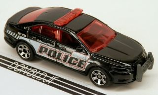 Matchbox 2010 - 2012 Ford Taurus Police Intercepter Black (red Light) 1:70 Scale