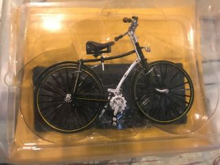 Vélo miniature Bicyclette Swift 1889 au 1/15 env 1/18 Delprado 2