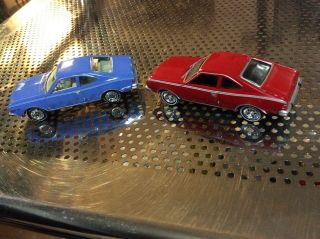 1974 Amc Hornet Collectible 1/64 Scale Diecast Diorama Model Plus Extra Red One