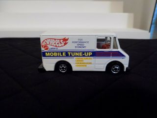 Vintage Hot Wheels 1981 Mobile Delivery Tune Up Van