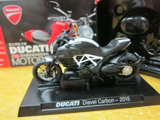 Grani & Partners - Ducati Diavel Carbon - 2015 - Scale 1/24 - Mini Car Bike D10