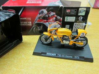 Grani & Partners - Ducati 750 Ss Desmo - 1975 - Scale 1/24 - Mini Bike - D10