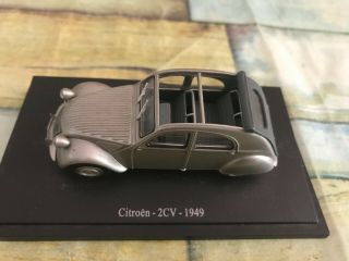 Voiture Miniature Citroen 2CV 1949 UH Universal Hobbies 1/43 2