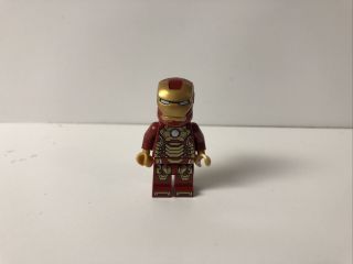 Lego Marvel Avengers Minifigure: Iron Man Mark 42 Armor Sh065