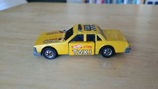 1983 Hot Wheels Crack Ups Taxi Yellow Hong Kong - Loose
