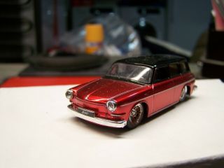 Jada 1/64 1965 Volkswagen Squareback Red & Black (hard To Find)