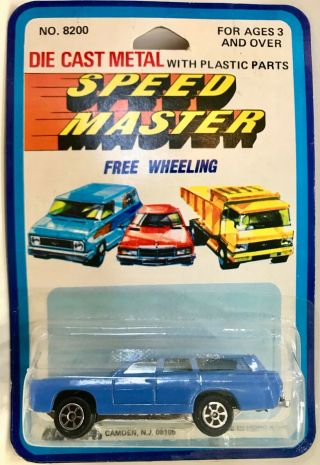 Yatming 1:64 No 1015 Ford Country Sedan Station Wagon - Blue - In Package