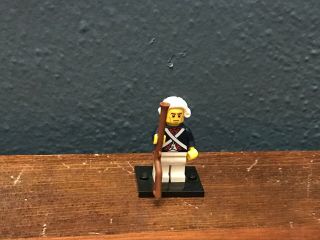 Lego Collectible Minifigures Series 10 71001 - Revolutionary Soldier Complete