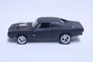 Hot Wheels Fast And The Furious Dodge Charger R/t W/ Real Riders